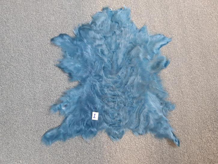 Lamshuiden Chekianglam Schaap Turquoise Mooie vellen 50 cm, Huis en Inrichting, Woonaccessoires | Plaids en Woondekens, Nieuw