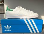 Heren sneakers Stan Smith groen maat 9,5 /44, Kleding | Heren, Schoenen, Ophalen of Verzenden, Zo goed als nieuw, Wit