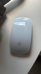 Apple magic mouse 2, Computers en Software, Muizen, Ophalen of Verzenden, Zo goed als nieuw