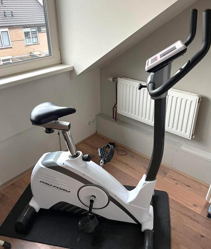 ProForm SoftTouch 5.0i Hometrainer /in perfecte staat!, Sport en Fitness, Fitnessapparatuur, Zo goed als nieuw, Hometrainer, Benen