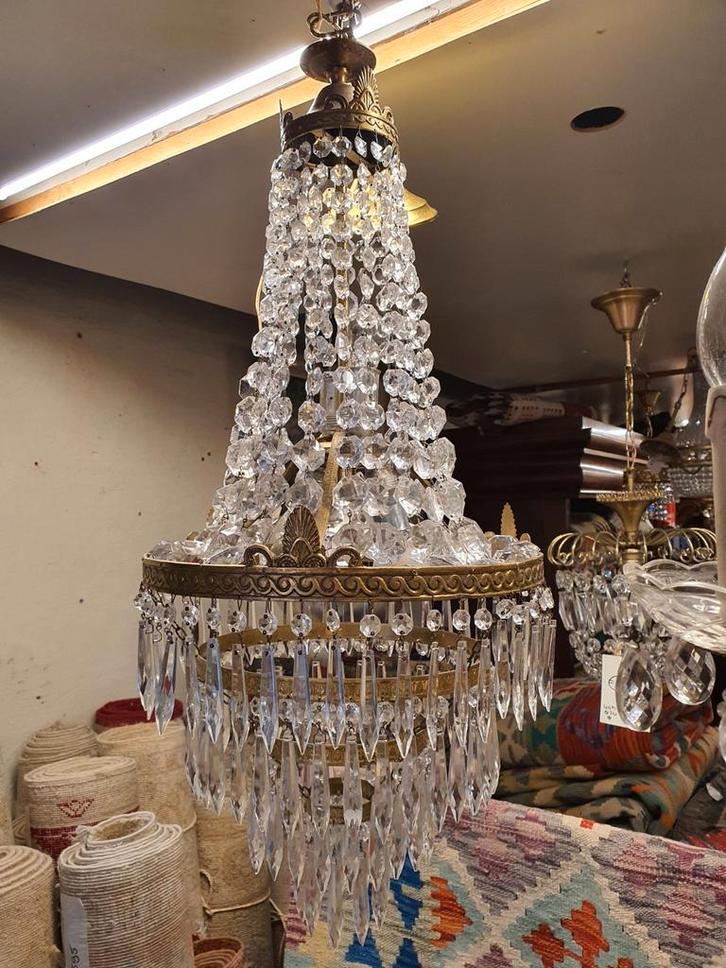 Antieke kristallen zakkroon in zeer goede staat., Antiek en Kunst, Antiek | Lampen, Ophalen of Verzenden