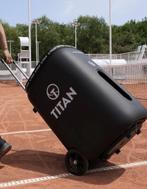 Titan ONE Tennis Ball Machine, Sport en Fitness, Ballen, L00, Zo goed als nieuw, Ophalen