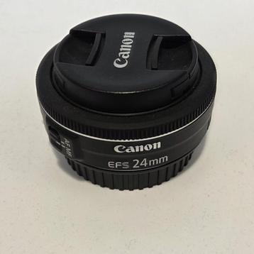 CANON EF-S 24mm. 1:2.8 STM groothoeklens in nieuwstaat beschikbaar voor biedingen