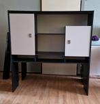 Oude design kast, Ophalen