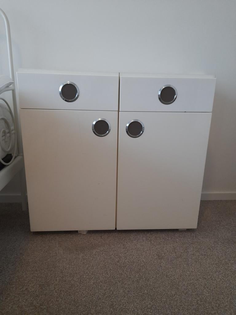 Retro kastje met ronde handgrepen, Ophalen of Verzenden