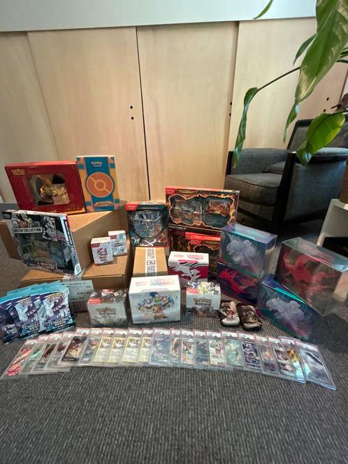 Grote sealed pokemon collectie, Hobby en Vrije tijd, Verzamelkaartspellen | Pokémon, Nieuw, Boosterbox, Ophalen of Verzenden