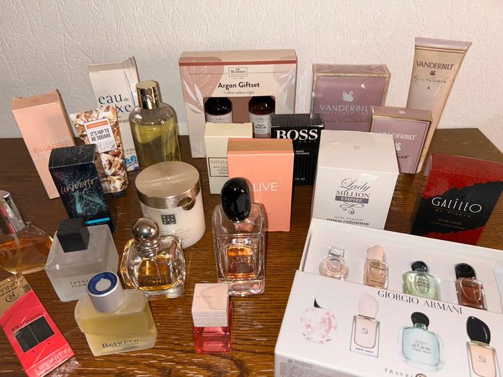 Parfums / Armani, Rituals, Boss, Lady Million, Verzamelen, Parfumverzamelingen, Zo goed als nieuw, Miniatuur, Ophalen