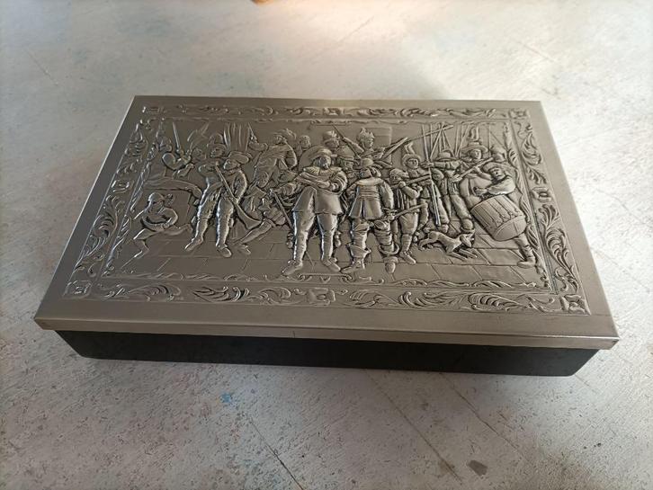 Sigarendoos (vintage, curiosa, deco), Verzamelen, Rookartikelen, Aanstekers en Luciferdoosjes, Zo goed als nieuw, Tabaksdoos of Verpakking