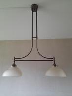 Hanglamp met 2 geribbelde glazen kelken, Huis en Inrichting, Lampen | Hanglampen, Ophalen, Gebruikt, Glas