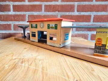 HWN Station met terras en Trink Halle - Duits fabrikaat beschikbaar voor biedingen