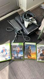 Xbox360, Spelcomputers en Games, Spelcomputers | Xbox 360, Ophalen, Zo goed als nieuw, Met 1 controller, 360 S
