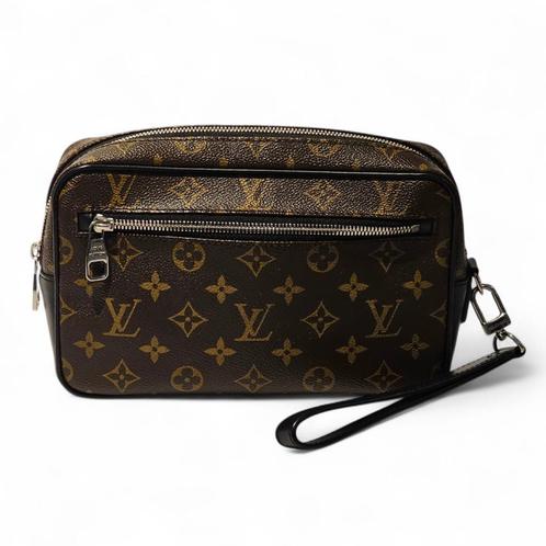 Louis Vuitton Voyage MM Mono 2018 Eclipse Pouch, Sieraden, Tassen en Uiterlijk, Portemonnees, Gebruikt