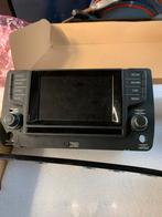 VW radio en toebehoren., Ophalen, Zo goed als nieuw