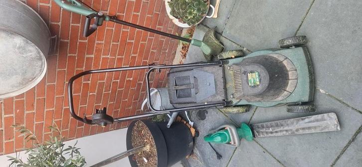 Een gebruikte grasmaaier ,kantjes maaier en heggeschaar, Tuin en Terras, Grasmaaiers, Gebruikt, Ophalen