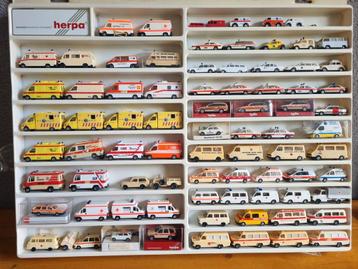 +/- 150 ambulance modellen ter overname in de aanbieding.  beschikbaar voor biedingen
