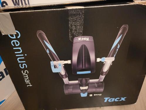 Tacx Genius Smart Fietstrainer, Sport en Fitness, Fitnessapparatuur, Zo goed als nieuw, Hometrainer, Benen, Metaal, Ophalen of Verzenden