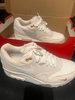 Nike Air Max 1 PRM Wit Maat 38,5, Ophalen of Verzenden, Zo goed als nieuw, Wit, Sneakers of Gympen