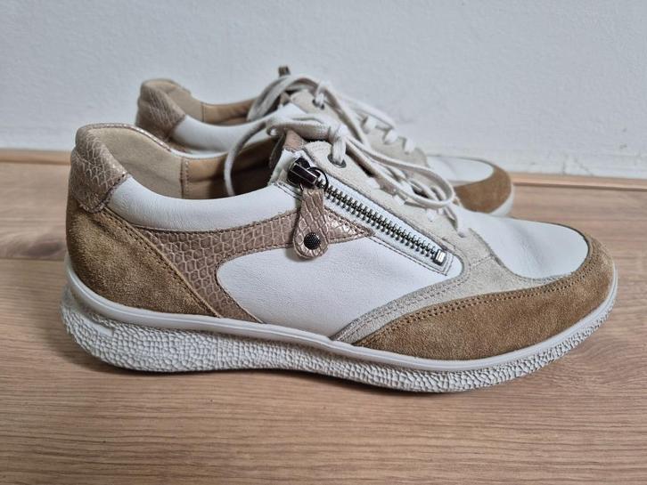 Sch133 - Ongedragen Hartjes brede schoenen maat 7=40,5 (1), Kleding | Dames, Schoenen, Nieuw, Sneakers of Gympen, Zwart, Ophalen of Verzenden