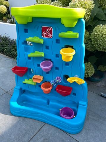 Step 2 waterval waterspeelgoed in goede staat! beschikbaar voor biedingen