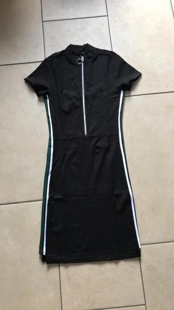 super leuke zwarte jurk met groen/witte bies  Maat XS  beschikbaar voor biedingen