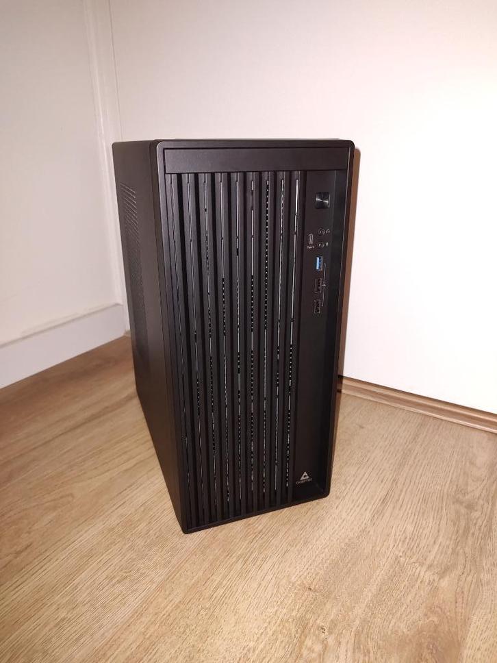 Nette Desktop PC met Ubuntu - Ryzen 5 2400G - 16GB RAM, Computers en Software, Desktop Pc's, Refurbished, 3 tot 4 Ghz, SSD, 16 GB