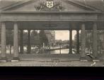 Leiden fraaie doorkijk op de Vischmarkt, Ophalen of Verzenden, Voor 1920, Ongelopen, Zuid-Holland