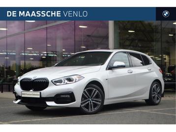 BMW 1 Serie 118i Executive Sport Line / Panoramadak / Sports beschikbaar voor biedingen