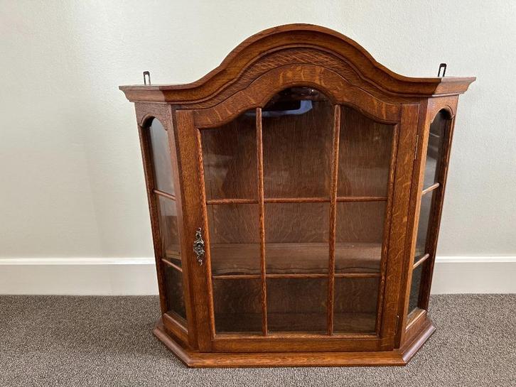 Biedt Aan: MOOIE Charmante Vintage Vitrinekast !!, Huis en Inrichting, Kasten | Vitrinekasten, Zo goed als nieuw, Minder dan 100 cm