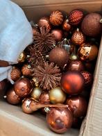 Kerst ballen zalm oranje rose met piek, Ophalen of Verzenden, Zo goed als nieuw