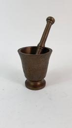 Antieke Vijzel en stamper, brons of messing, gegraveerd. 5A3, Antiek en Kunst, Ophalen of Verzenden