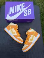 Nike SB dunk high pineapple maat 42,5, Kleding | Heren, Schoenen, Overige kleuren, Nike, Nieuw, Ophalen of Verzenden