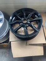 NIEUW UIT MAGAZIJN Nissan velgen 15 inch 2 stuks., Auto-onderdelen, Banden en Velgen, Ophalen, Nieuw, 15 inch, Velg(en)