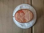 Camee brosch/hanger, Gebruikt, Minder dan 4 cm, Ophalen of Verzenden, Zilver