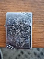 Zippo Venetian replica, Verzamelen, Rookartikelen, Aanstekers en Luciferdoosjes, Ophalen of Verzenden, Gebruikt, Aansteker