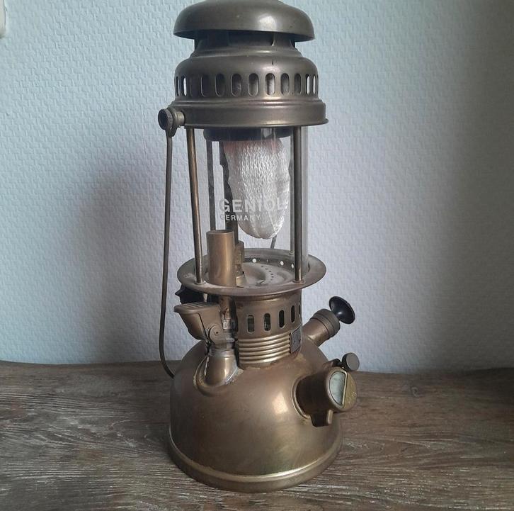 Antieke Geniol Petroleumlamp, Antiek en Kunst, Antiek | Lampen, Ophalen of Verzenden