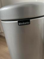 Prullenbak 3 L brabantia, Huis en Inrichting, Woonaccessoires | Prullenbakken, Ophalen of Verzenden, Zo goed als nieuw, Rvs, Minder dan 50 cm