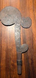 Afrikaans betaalmiddel werpmes Banda Congo, Antiek en Kunst, Ophalen of Verzenden