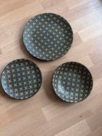 Schattige borden, Huis en Inrichting, Keuken | Servies, Keramiek, Ophalen of Verzenden, Zo goed als nieuw, Bord(en)
