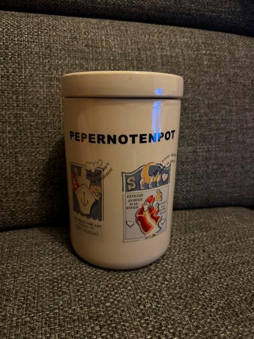 Pepernotenpot | pepernoten pop Sinterklaas Zwarte Piet Sint, Diversen, Sinterklaas, Zo goed als nieuw, Ophalen of Verzenden