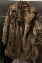Luxe bruine bontjas met zakken - bont jas faux fur S / M, Ophalen of Verzenden, Zo goed als nieuw, Bruin