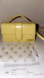 Jacquemus Le Grand Bambino Pastel Yellow, Ophalen of Verzenden, Gebruikt, Geel, Schoudertasje