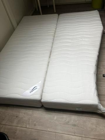 Nagenoeg nieuwe camper matrassen 160*/200 beschikbaar voor biedingen
