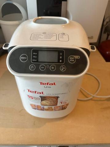Broodbakmachine beschikbaar voor biedingen