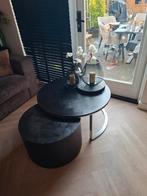 Salontafel Zwart eiken fineer visgraat twv €900, Huis en Inrichting, Tafels | Salontafels, 50 tot 100 cm, Rond, Nieuw, Modern