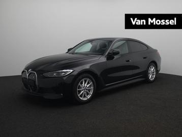 BMW i4 eDrive35 70kWh | Leder | Getint Glas | Led | Navigati beschikbaar voor biedingen