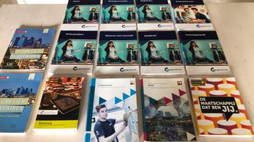 Mbo retail / marketing schoolboek/ studieboek beschikbaar voor biedingen