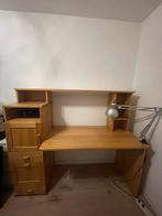 Hout bureau met lades, Huis en Inrichting, Bureaus, Zo goed als nieuw, Ophalen, Bureau