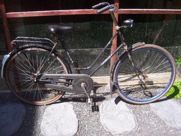 fiets beschikbaar voor biedingen