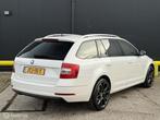 Skoda Octavia Combi 1.8 TSI Style | Automaat | Navi | PDC |, Auto's, Gebruikt, Euro 6, 4 cilinders, Wit
