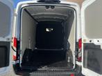 Ford Transit 2.0TDCI 130PK L2H2 / Carplay / Camera / Euro6, Auto's, Voorwielaandrijving, 2095 kg, 4 cilinders, Met garantie (alle)